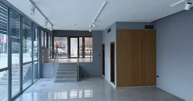 Oficina 120 m² en 32, Montenegro