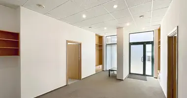 Gewerbefläche 155 m² in Warschau, Polen