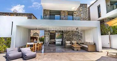 Dom 4 pokoi w Pefkochori, Grecja