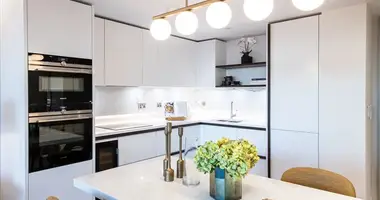 2 bedroom apartment in London, United Kingdom