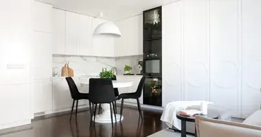 Квартира 3 комнаты в Варшава, Польша