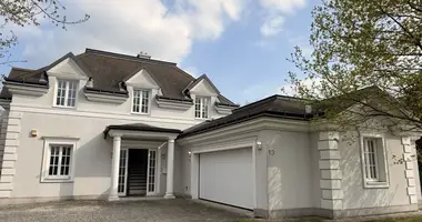 6-Zimmer-Villa in Oberwaltersdorf, Österreich