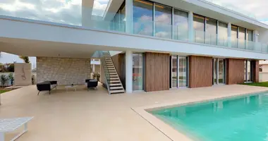 Квартира 4 спальни в муниципалитет Ларнака, Кипр