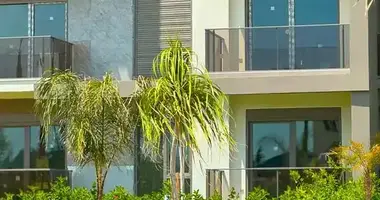 Apartamento 6 habitaciones en Turquía