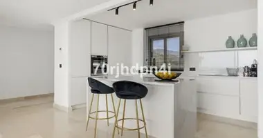 Apartamento 3 habitaciones en Dos Hermanas, Španjolska