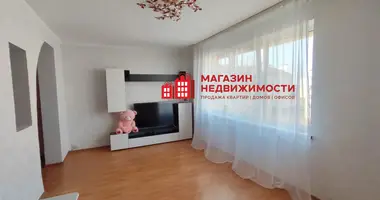 3 room apartment in Skidzieĺ, Belarus