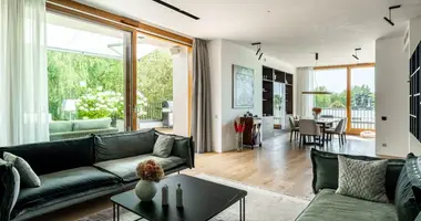 Appartement 4 chambres dans Varsovie, Pologne