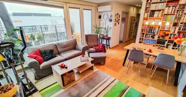 Wohnung 3 zimmer in Warschau, Polen