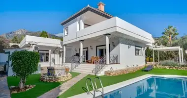 Haus 5 Schlafzimmer in Dos Hermanas, Spanien