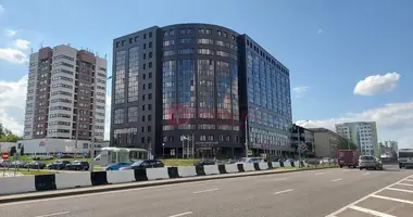 Oficina 130 m² en Minsk, Belarús