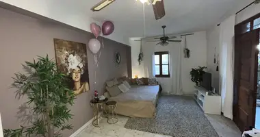 3 bedroom apartment in Parekklisia, Cyprus