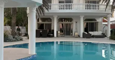 5 bedroom house in Larnaca, Cyprus