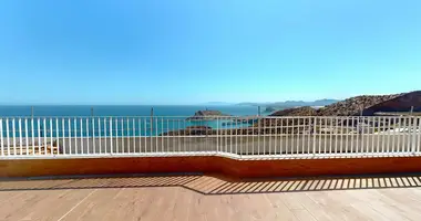 4 bedroom apartment in Aguilas, Spain