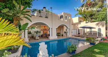Villa in Adeje, Spanien