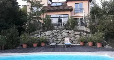 Villa 6 rooms in Vienna, Austria