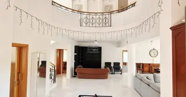 Haus 4 Schlafzimmer in Limassol, Zypern