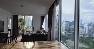 Condo 3 bedrooms in Bangkok, Thailand