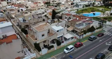 Дуплекс 3 спальни в Торревьеха, Испания