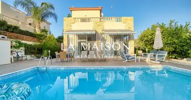 4 bedroom house in Pano Arodes, Cyprus