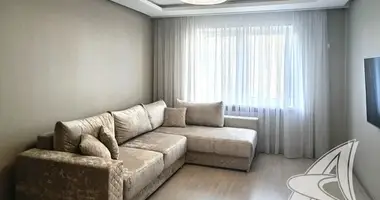 3 room apartment in Muchaviecki sielski Saviet, Belarus