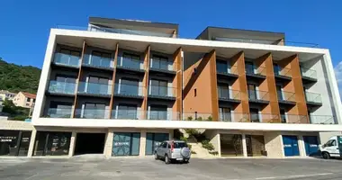 Apartamento 3 habitaciones en Donja Lastva, Montenegro