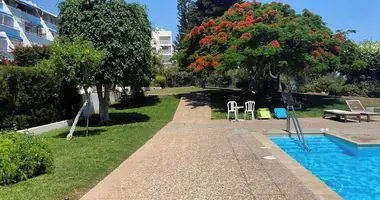 Appartement 2 chambres dans Koinoteta Agiou Tychona, Chypre