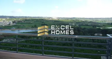 Penthouse in Qawra, Malta