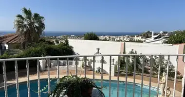 4 bedroom house in Dos Hermanas, Spain