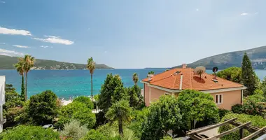 Villa en Herceg Novi, Montenegro