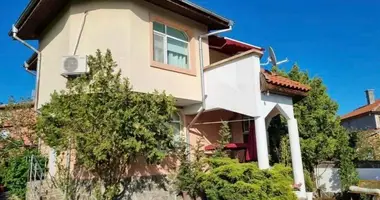3 bedroom house in Kosharitsa, Bulgaria