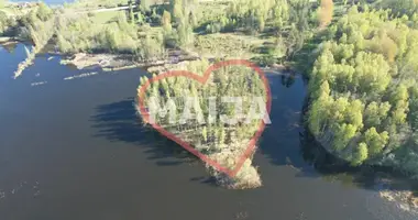Участок земли в Maltas pagasts, Латвия