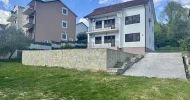 Maison dans Tivat, Monténégro