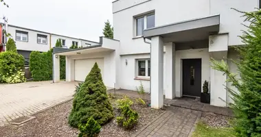 Коммерческое помещение 233 м² в Познань, Польша