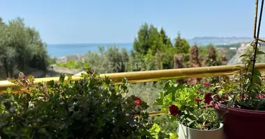 Villa 3 bedrooms in Bashkia Durres, Albania