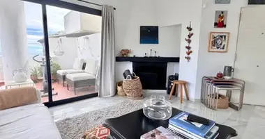 2 bedroom apartment in Mijas, Spain