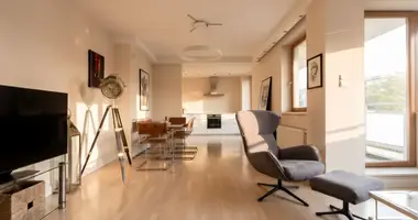 Apartamento 4 habitaciones en Varsovia, Polonia