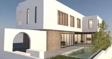 5 bedroom apartment in Larnaca, Cyprus