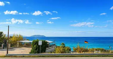 Villa 10 rooms in Neos Marmaras, Greece