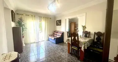 Mieszkanie 3 pokoi w Alicante, Hiszpania