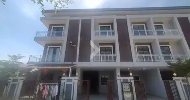Villa 3 zimmer in Khan Dangkao, Kambodscha