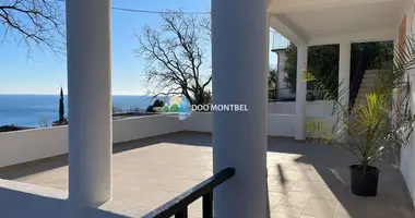 Casa 2 habitaciones en 36 a, Montenegro
