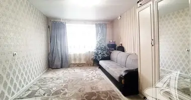 Wohnung 3 zimmer in Muchaviecki sielski Saviet, Belarus