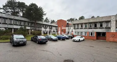 Офис 3 000 м² в Рига, Латвия