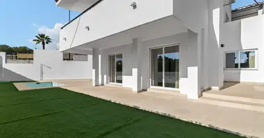 Villa 4 bedrooms in Mijas, Spain