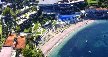 2 bedroom apartment in Przno, Montenegro