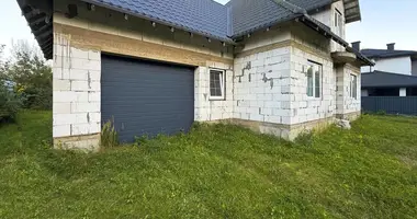 Maison dans Kalodziscanski sielski Saviet, Bélarus