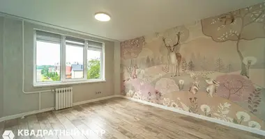 Apartamento 3 habitaciones en Sienica, Belarús