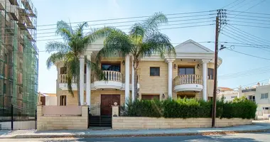 Villa 6 bedrooms in Germasogeia, Cyprus