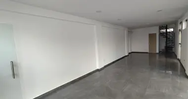 Tienda 72 m² en Limasol, Chipre