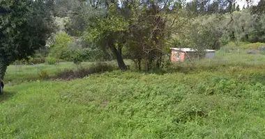 Участок земли в Ипсос, Греция